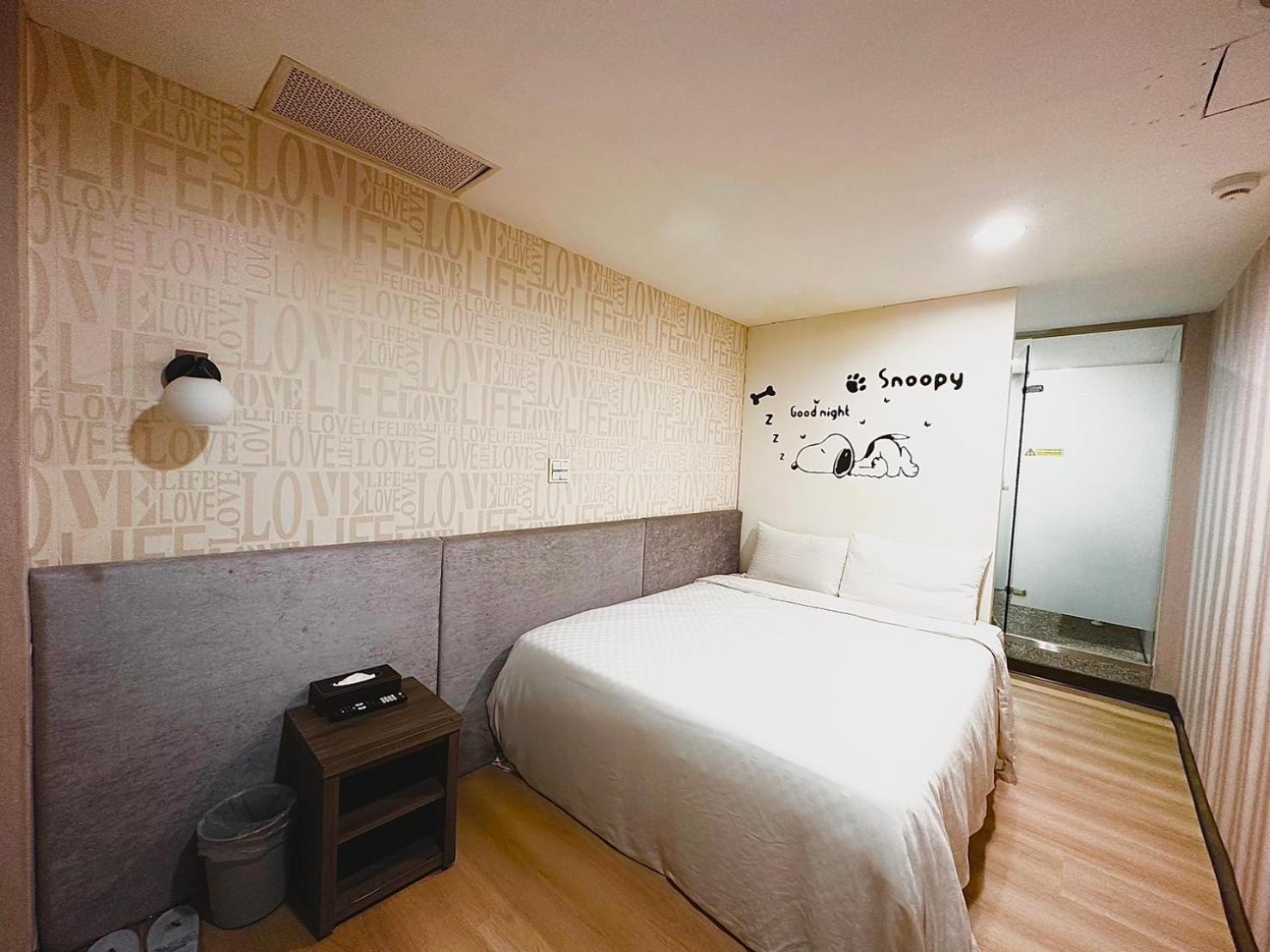 Walker Hotel - Zhengyi 2 Taipeh Exterior foto